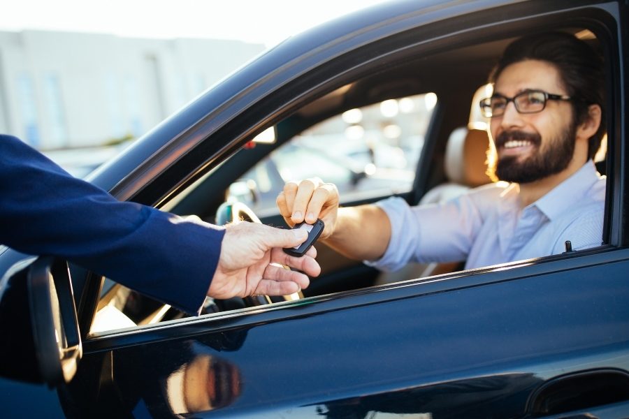 When to Get Big Discounts on Used Cars According to Your Subaru Dealership in Albuquerque