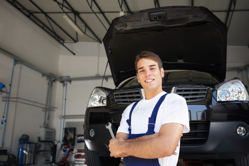 3 Ways Your Car is Telling You It’s Time for New Tires in Tinley Park